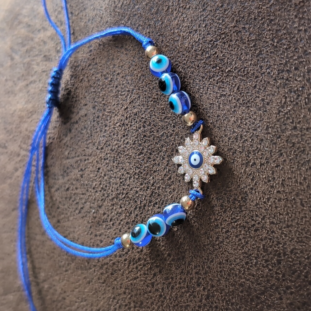 Evil Eye 👁️ Floral Adjustable Bracelet